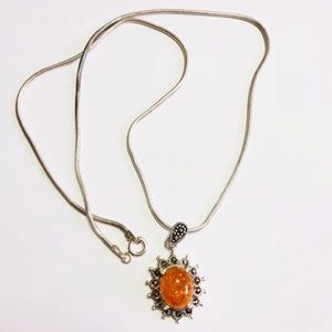 Amber Jewelry Set